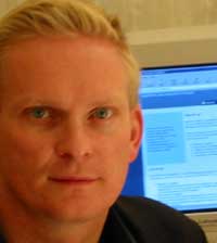 Frank Bergmann is a l10n consultant and 